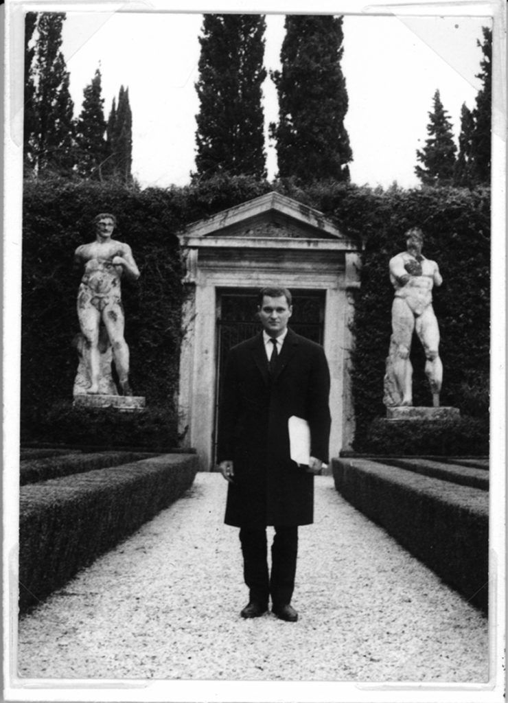 Foto: John Ashbery, Villa Madama, Roma, 1963